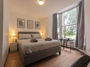 Room Near City Centre Private Bath Free Parking